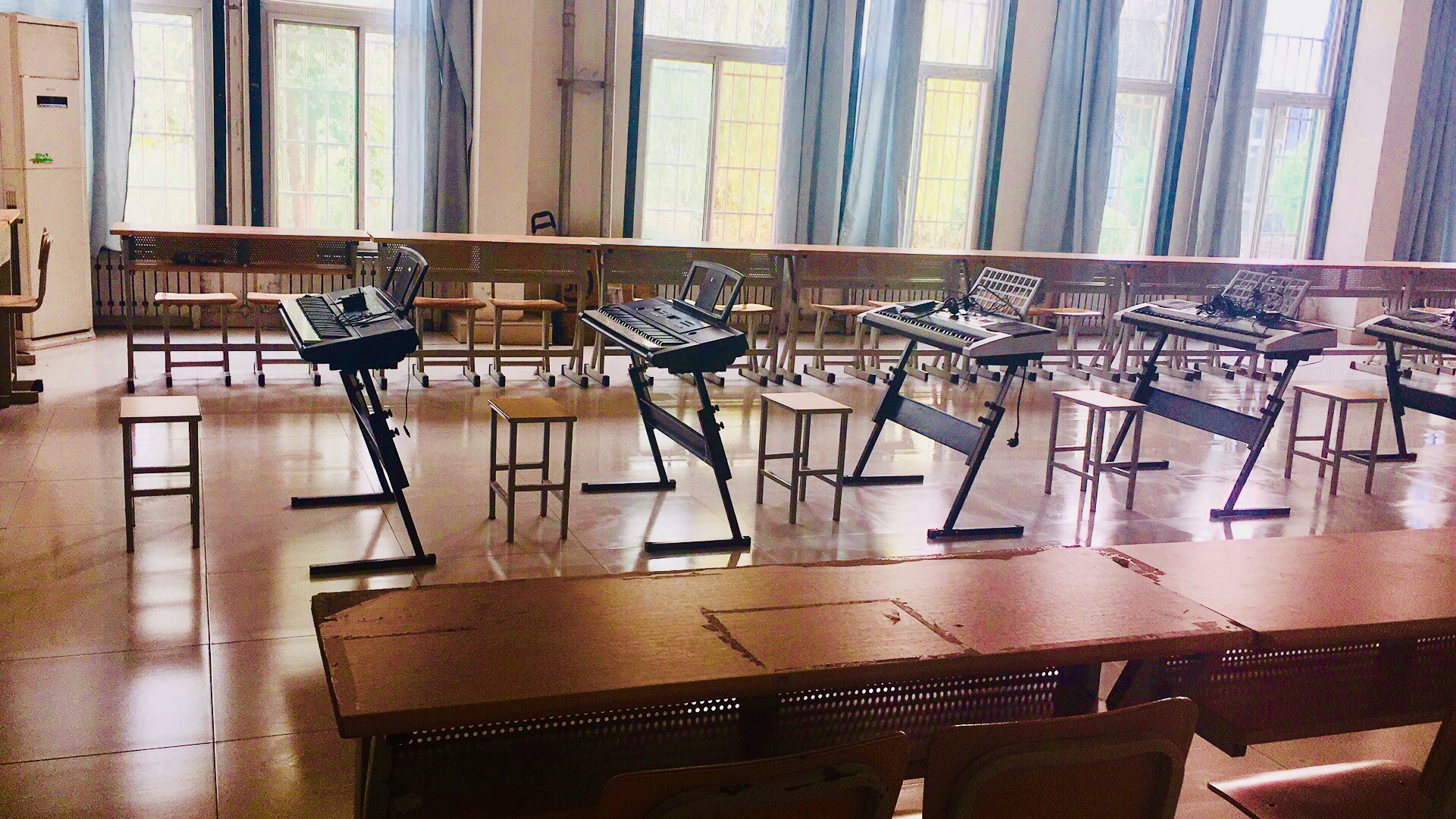 琴房